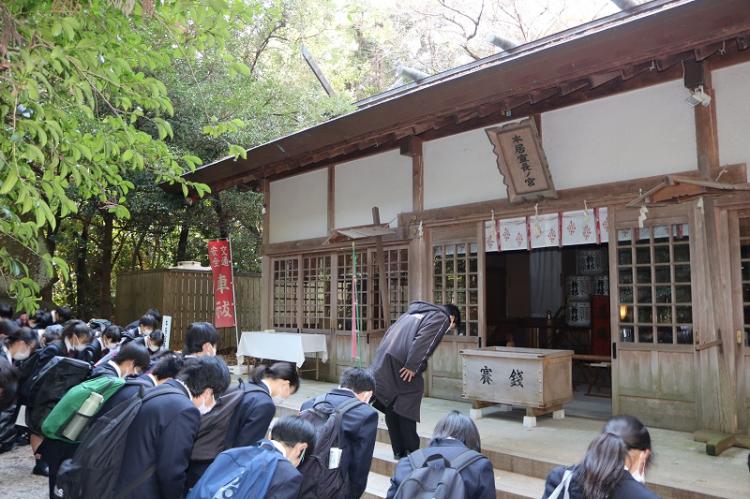 本居宣長ノ宮を参拝